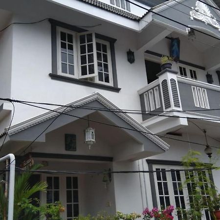 Gloria Homestay Kochi Exterior foto